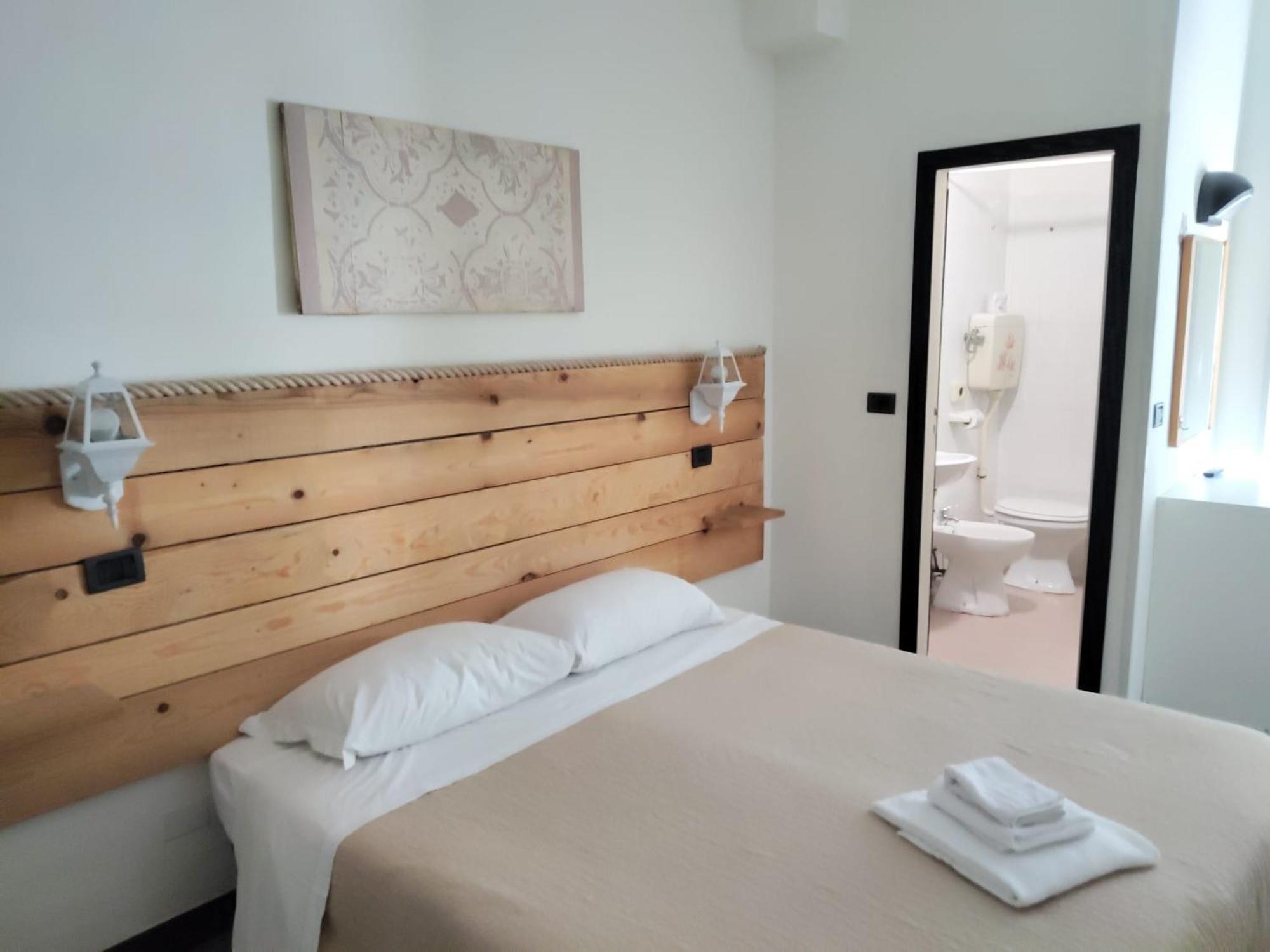 Hotel Garisenda B&B - In Centro A Riccione - Ngoại thất bức ảnh