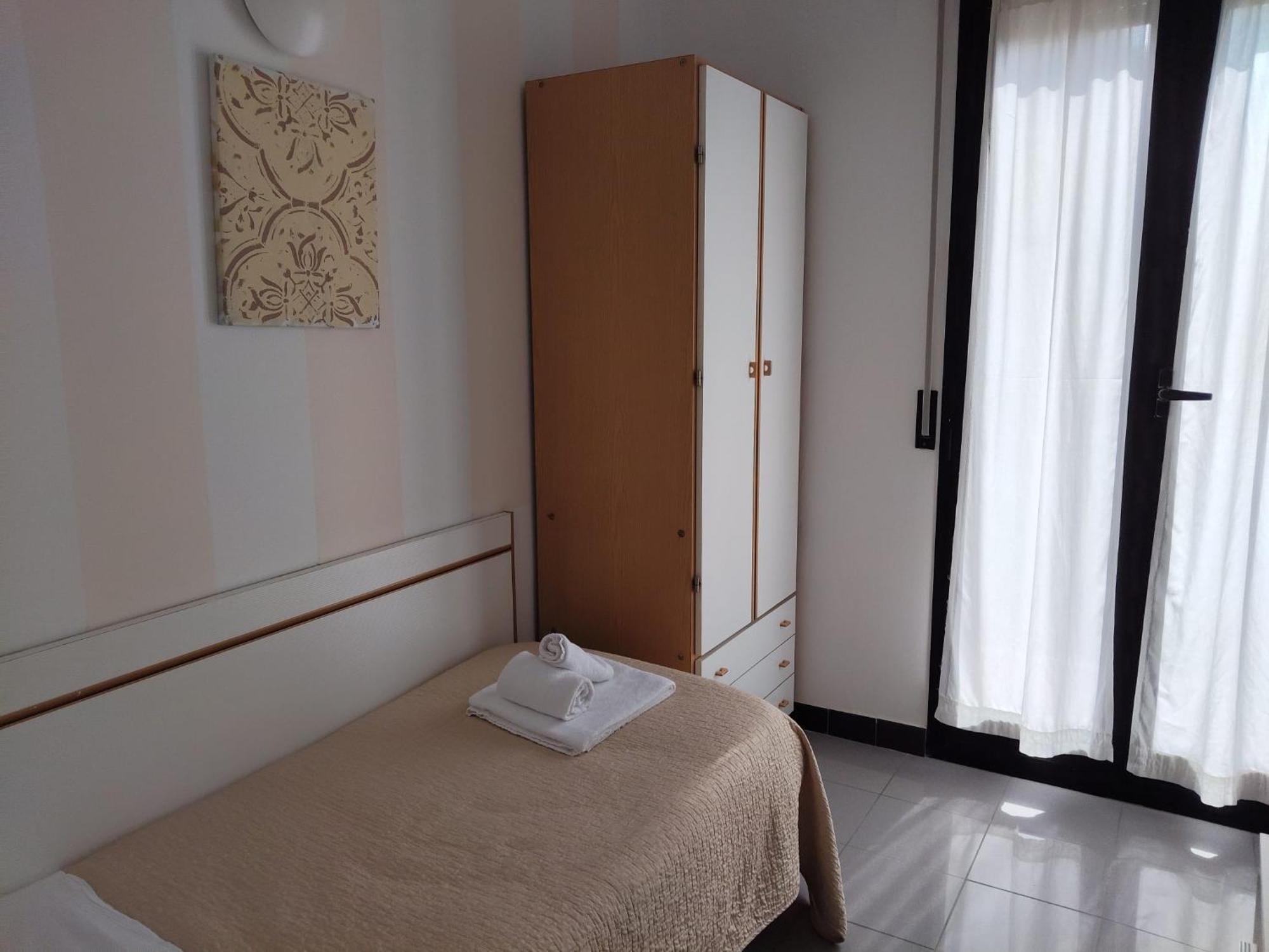 Hotel Garisenda B&B - In Centro A Riccione - Ngoại thất bức ảnh