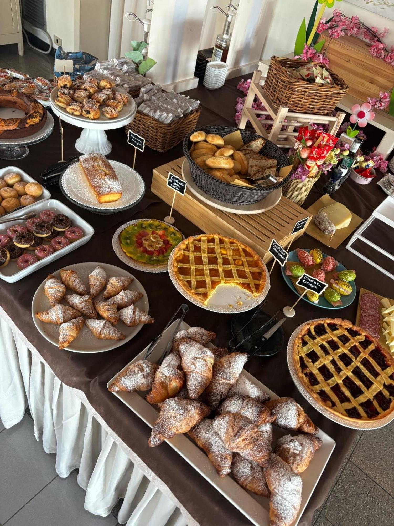 Hotel Garisenda B&B - In Centro A Riccione - Ngoại thất bức ảnh